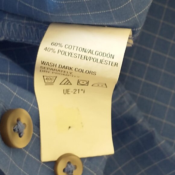 Van Heusen Men's Short Sleeve Button Down Shirt, Size Medium, Blue - Picture 6 of 6